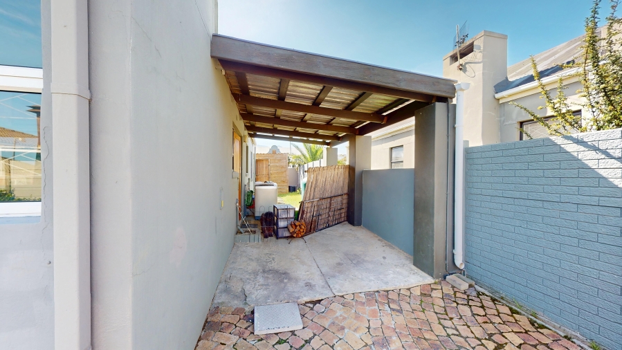 2 Bedroom Property for Sale in Anchorage Park Western Cape